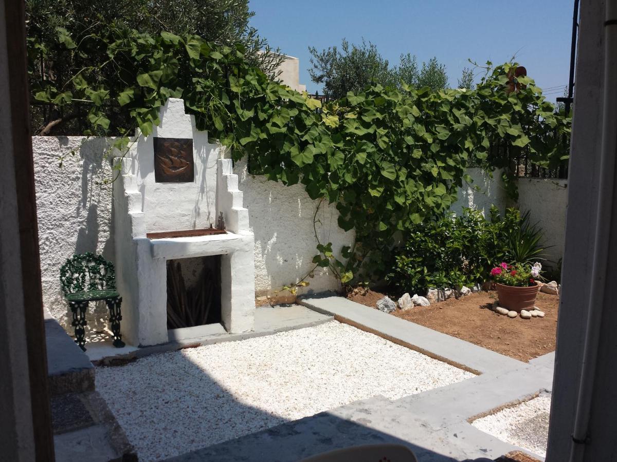 Smile House Near Athens Airport 300M From The Sea Villa Artemida  Exterior photo