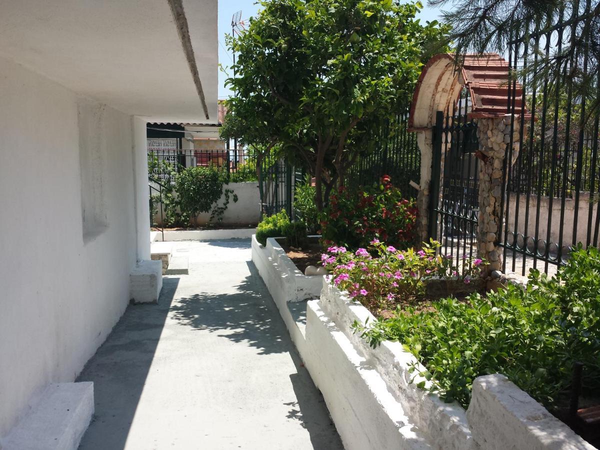 Smile House Near Athens Airport 300M From The Sea Villa Artemida  Exterior photo