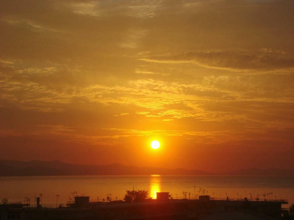 Smile House Near Athens Airport 300M From The Sea Villa Artemida  Exterior photo